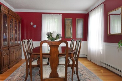 21 Howe St, Medway, MA 02053 - photo 4