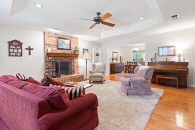 920 Stonelake Dr, Cleburne, TX 76033 - photo 5