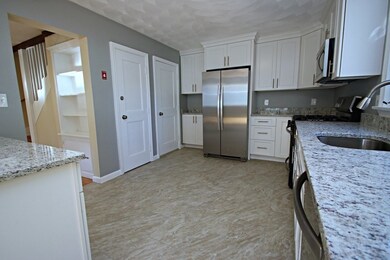 20 Whitney St, Saugus, MA 01906 - photo 4