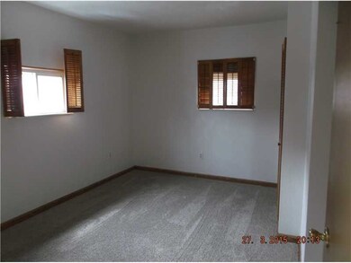 1081/2 Tenth St, Turtle Creek, PA 15145 - photo 7