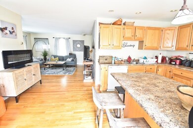 84 Chapel St unit 1, Newton, MA 02458 - photo 4