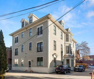 17 North St unit 2, Salem, MA 01970 - photo 4