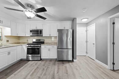 6 Knights Bridge Dr unit UJ204, Nashua, NH 03063 - photo 7