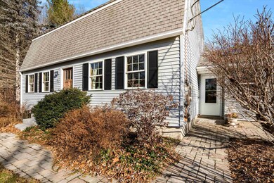 40 Dracut Rd, Hudson, NH 03051 - photo 3