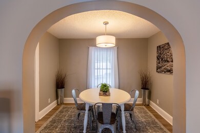 703 E Market St, Johnson City, TN 37601 - photo 6