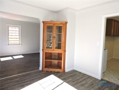 1216 Eleanor Ave, Toledo, OH 43612 - photo 6