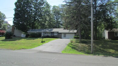 847 Maxwell Dr