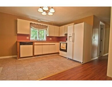 115 Laurel Rd, Wilbraham, MA 01095 - photo 3