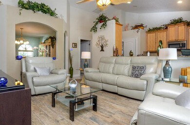 2548 sw edgarce-18
