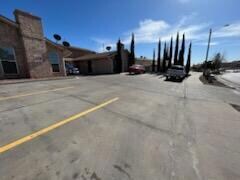 10762 Vista Del Sol Dr unit C, El Paso, TX 79935 - photo 2