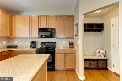 1109 Sassafras Cir, Eldersburg, MD 21784 - photo 6