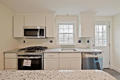 497 E Elm St, Yarmouth, ME 04096 - photo 7