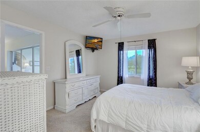 5875 Cobblestone Ln unit 202, Naples, FL 34112 - photo 4
