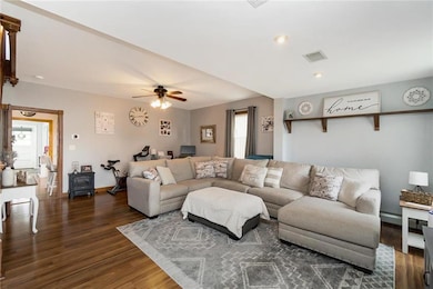 3418 Main St, Slatington, PA 18080 - photo 3