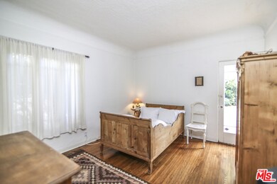 9007 Phyllis Ave, West Hollywood, CA 90069 - photo 4