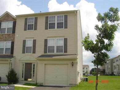 4545 Jasmine Dr unit 180, Center Valley, PA 18034 - photo 2