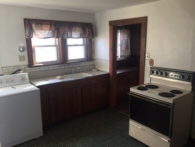 27 Elm St unit 2, Milford, NH 03055 - photo 6