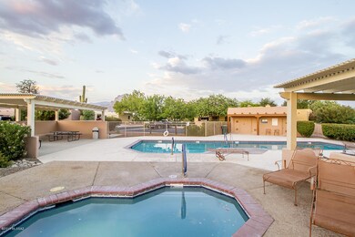 Community Pool & Spa