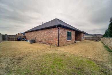 1441 Colonel McNeil Dr, Prairie Grove, AR 72753 - photo 4