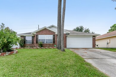 7903 Fall Glen Dr, Houston, TX 77040 - photo 4