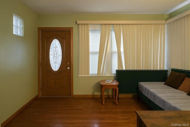 150-16 115th Dr, Jamaica, NY 11434 - photo 2