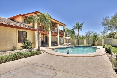 Exterior_Back_Pool_View