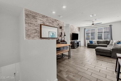 7-web-or-mls-1824-e-bridgeport-pkwy-unit