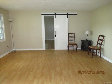 2217 Clary Rd, Petersburg, VA 23805 - photo 2