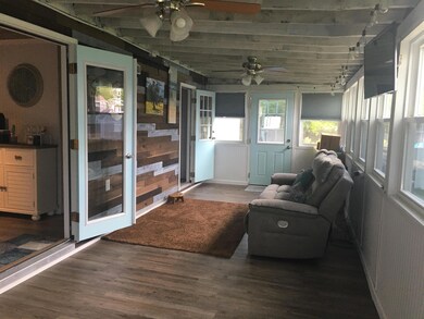 181 Orchard St, Seabrook, NH 03874 - photo 5