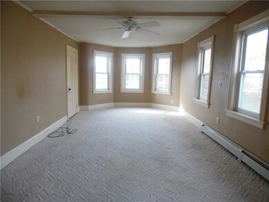 126 Main St unit 3, Warren, RI 02885 - photo 2