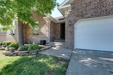 Twin Oak (25)