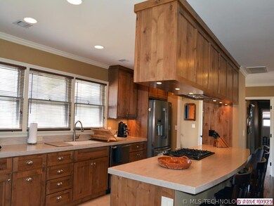 5945 S New Haven Ave, Tulsa, OK 74135 - photo 6