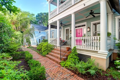 119 Civitas -Front Porch )