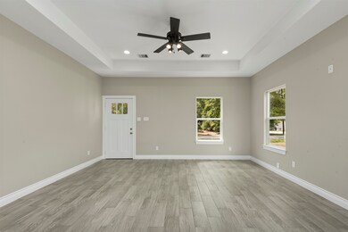 11019 Royal Cir, Cleveland, TX 77328 - photo 6