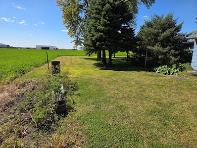 1119 4th Ave, Manson, IA 50563 - photo 2