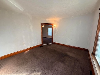 718 Harrison St, Kalamazoo, MI 49007 - photo 3