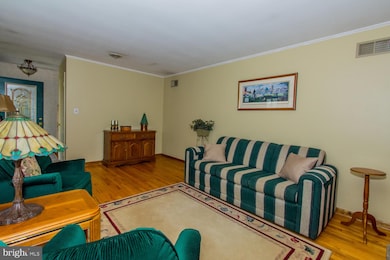 614 Blankner Rd, Sykesville, MD 21784 - photo 3