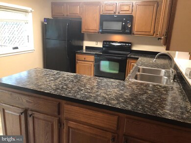 68 Brookside Ct, Boyertown, PA 19512 - photo 3