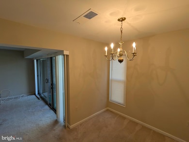 15 Canterbury Square unit 202, Alexandria, VA 22304 - photo 5