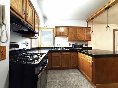 3009 Algoma St, Stevens Point, WI 54481 - photo 4