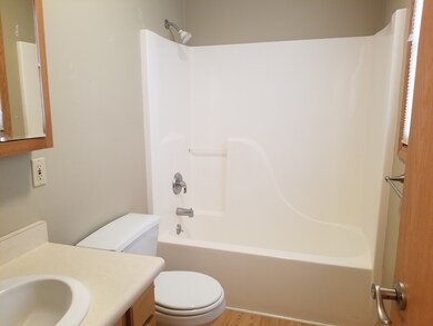 615 W 6th St, Prophetstown, IL 61277 - photo 7