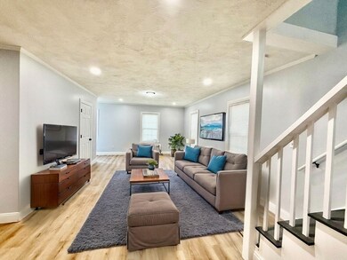 77 Pond St unit 1, Quincy, MA 02169 - photo 4