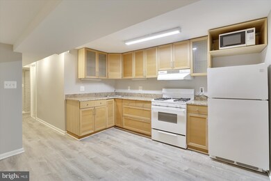 3413 Brown St NW unit 1, Washington, DC 20010 - photo 2