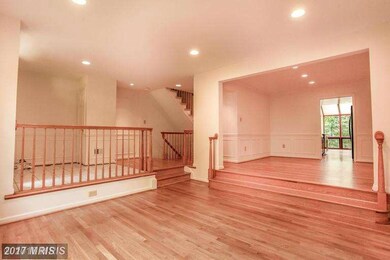 10730 Brewer House Rd, Rockville, MD 20852 - photo 5