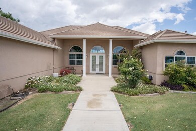 20646 Avenue 152, Porterville, CA 93257 - photo 2