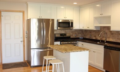 1318 Deerpath Dr, Morris, IL 60450 - photo 3