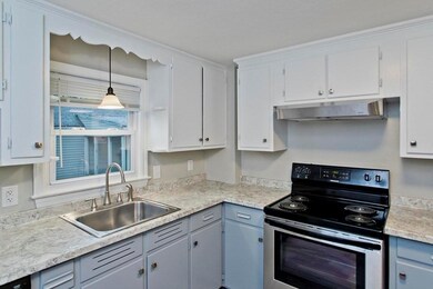 228 Shawmut St, Springfield, MA 01108 - photo 5