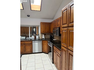 unlisted-address, Gresham, OR 97080 - photo 7