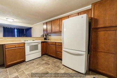 1806 Avenue G, Kearney, NE 68847 - photo 6