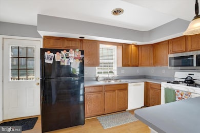 107 Lisa Ln unit C107, York, PA 17402 - photo 7